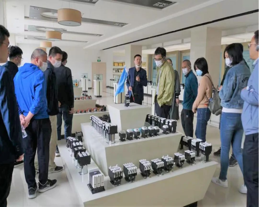 1689560667660479.png image.png